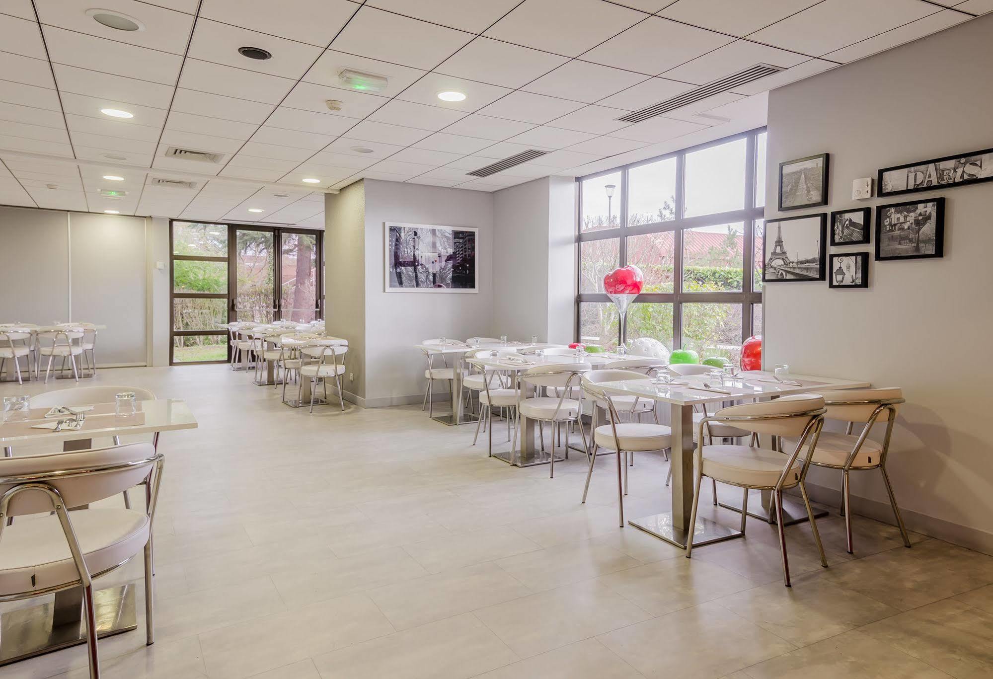 Mercure Cergy Pontoise Centre Zewnętrze zdjęcie